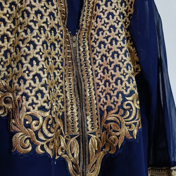 Festive wear kurta - Picture 3 of 5